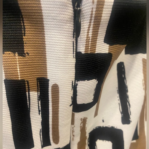 Dressbarn Empire Waist Dress with Belt, Slim Fit, Size 8 ‘Petite,’ EUC - Picture 5 of 6